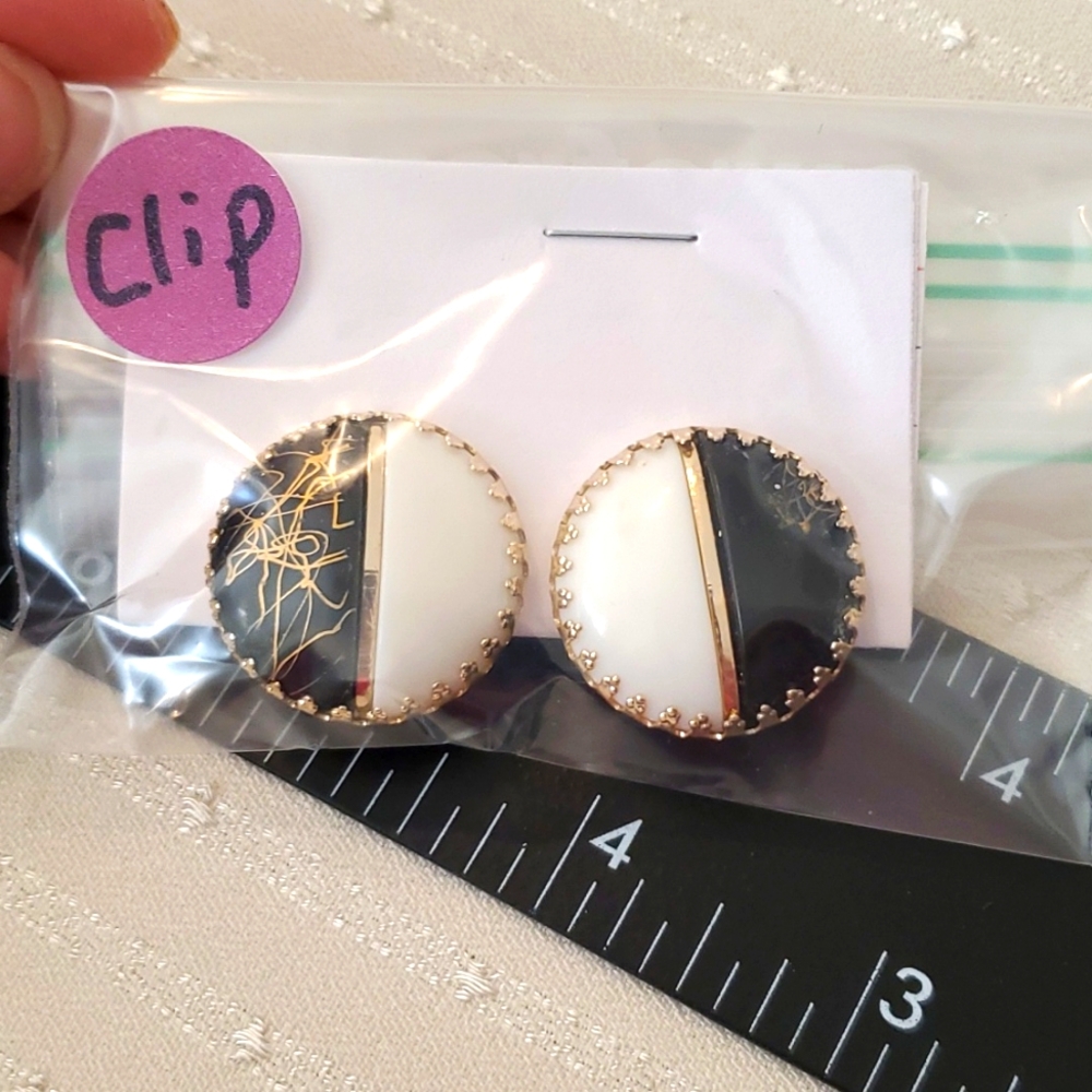Vintage Blk & White Button ClipOns